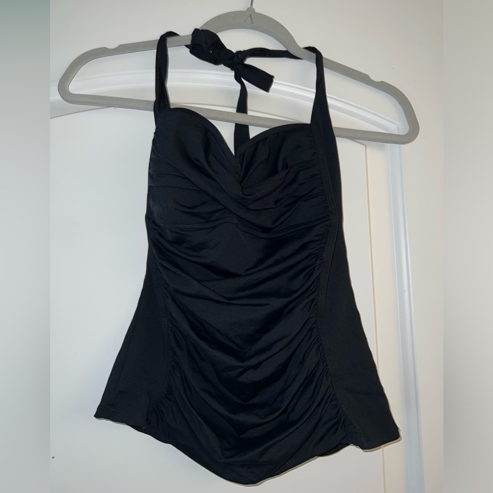 La Blanca bathing suit top